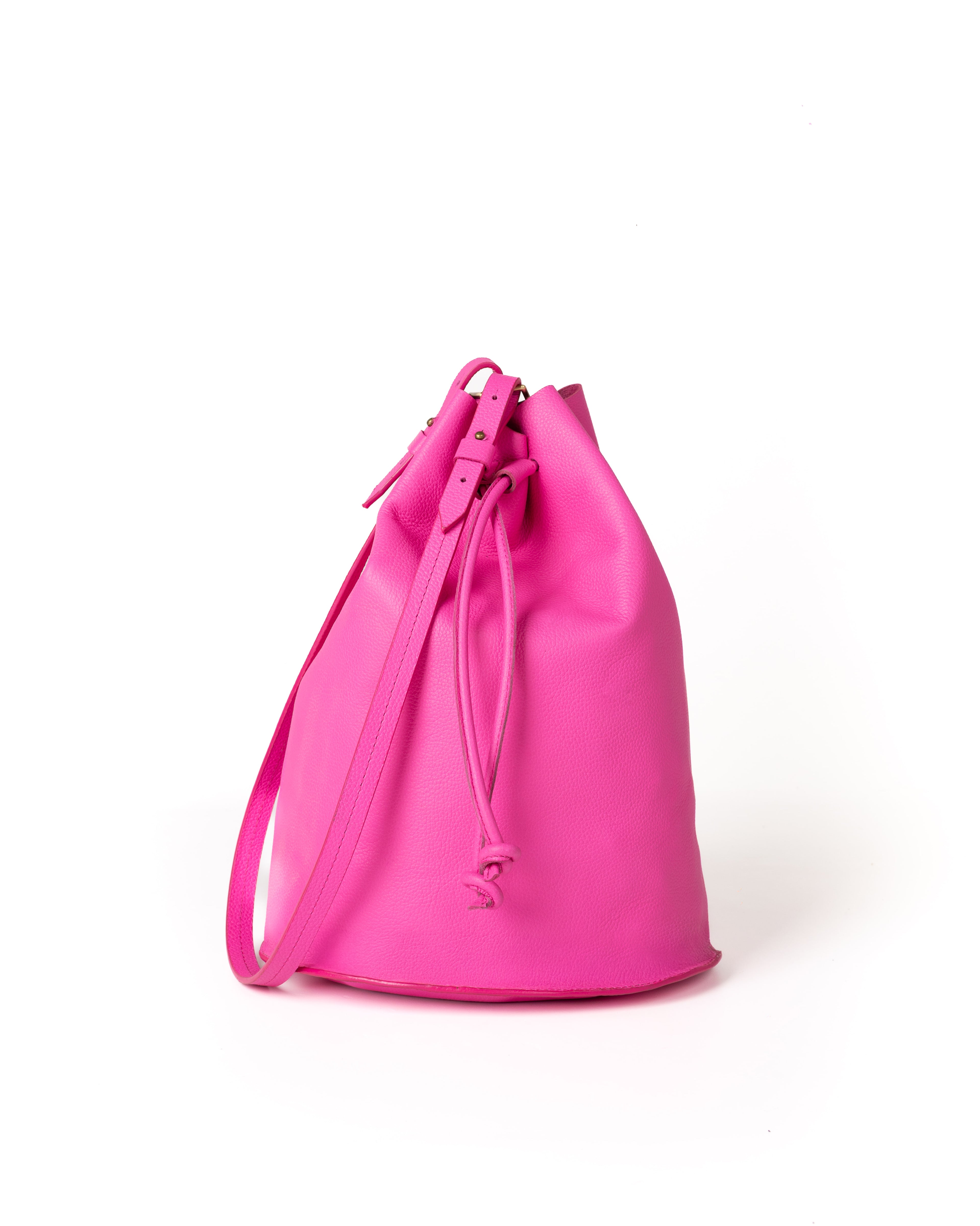 Bolso Bucket Bag Piel Grabada Fucsia