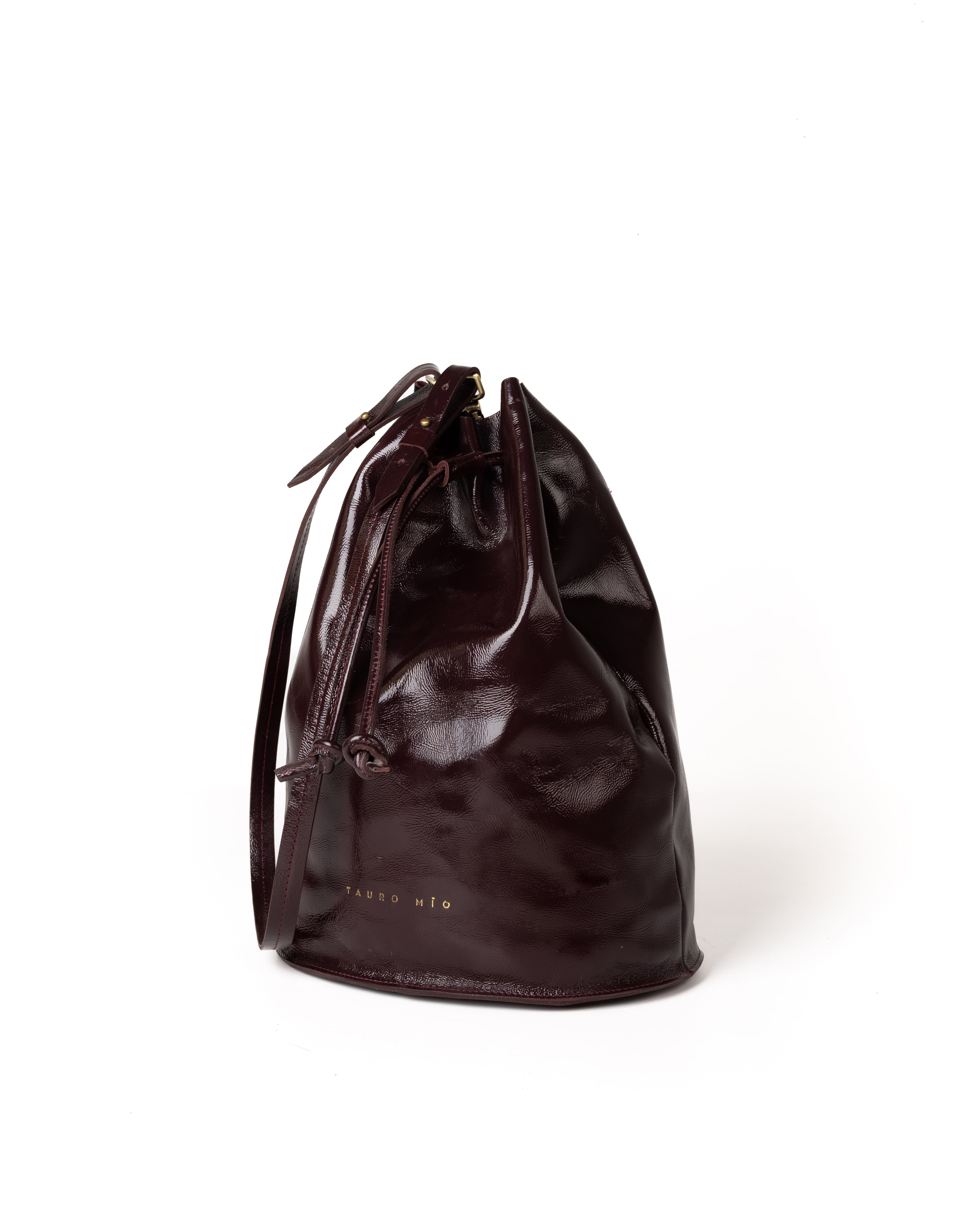 Bolso Bucket Bag Piel Charol Vino