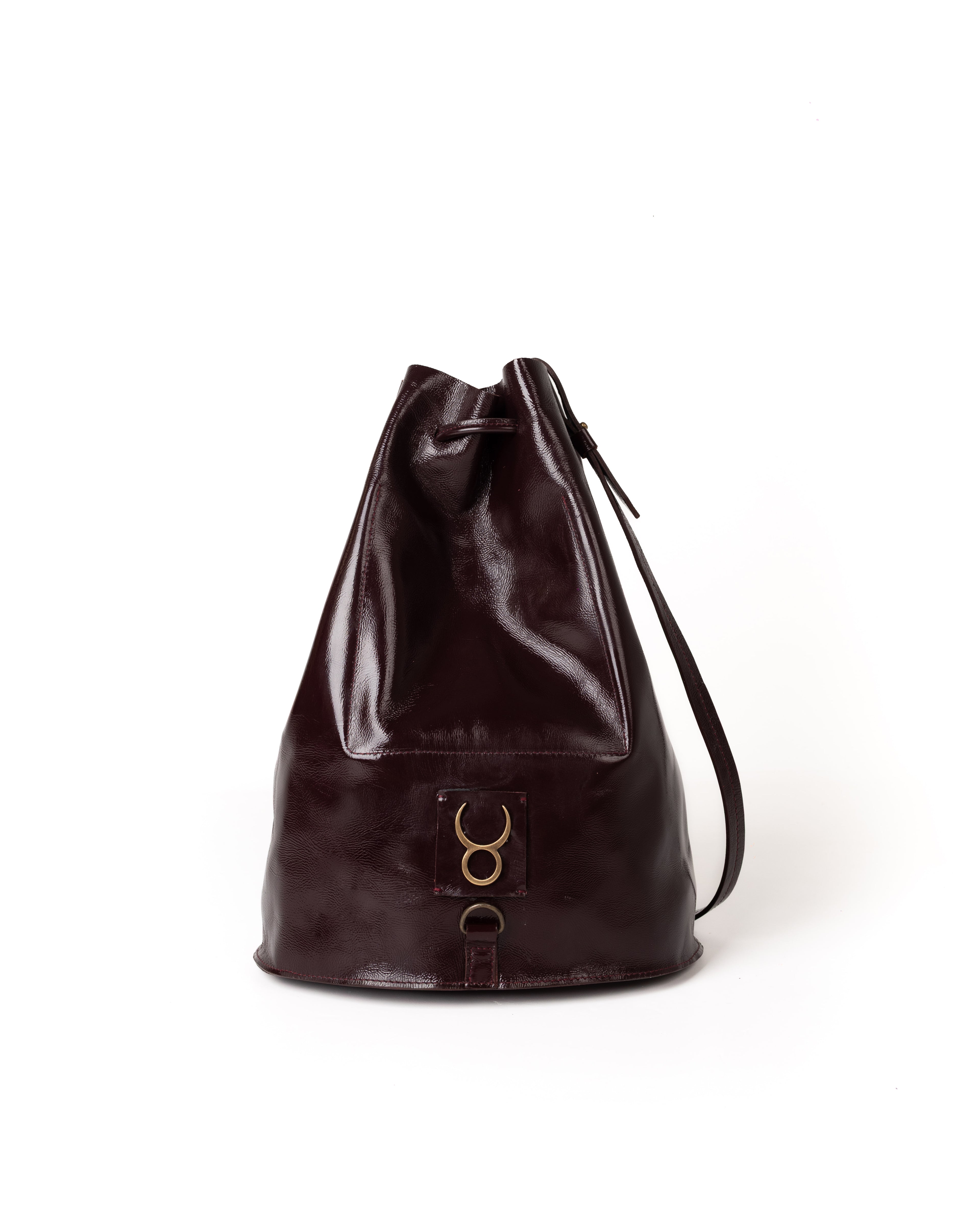 Bolso Bucket Bag Piel Charol Vino