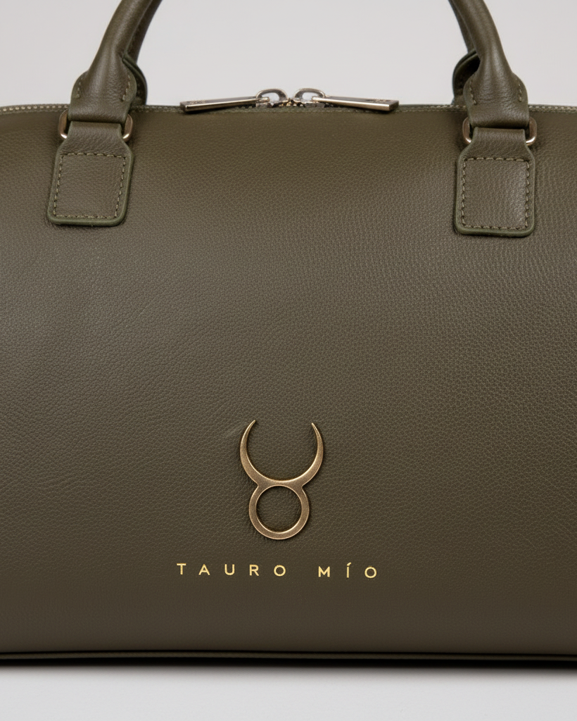 Bowling Bag Olivo — Close Up v2