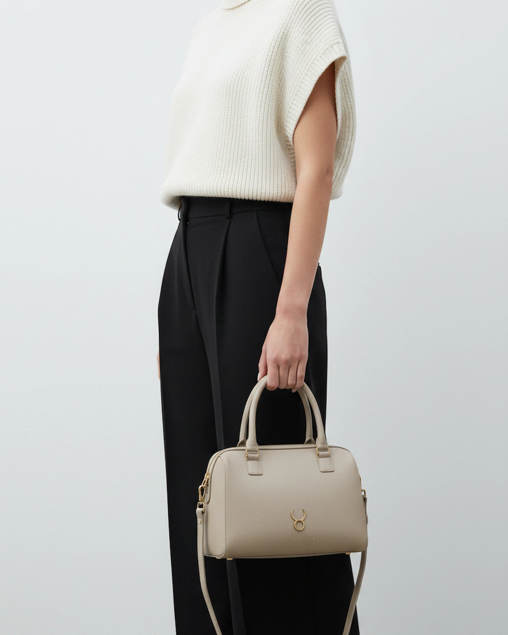Women's Ecru Leather Bowling Bag TAUROMIO